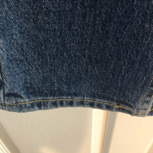 Free Assembly blue jeans- size 0 - Picture 7 of 8